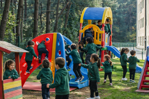 Doğayla Bağ Kurmanın Çocuk Üzerindeki Etkileri
